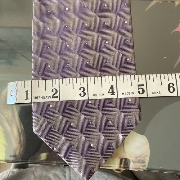 Claiborne Company Crazy Horse Mens Geometric Pattern Tie - Picture 6 of 6